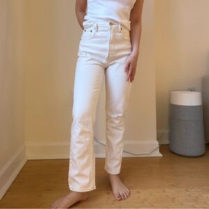Abercrombie White high-waisted straight-leg vintage jeans